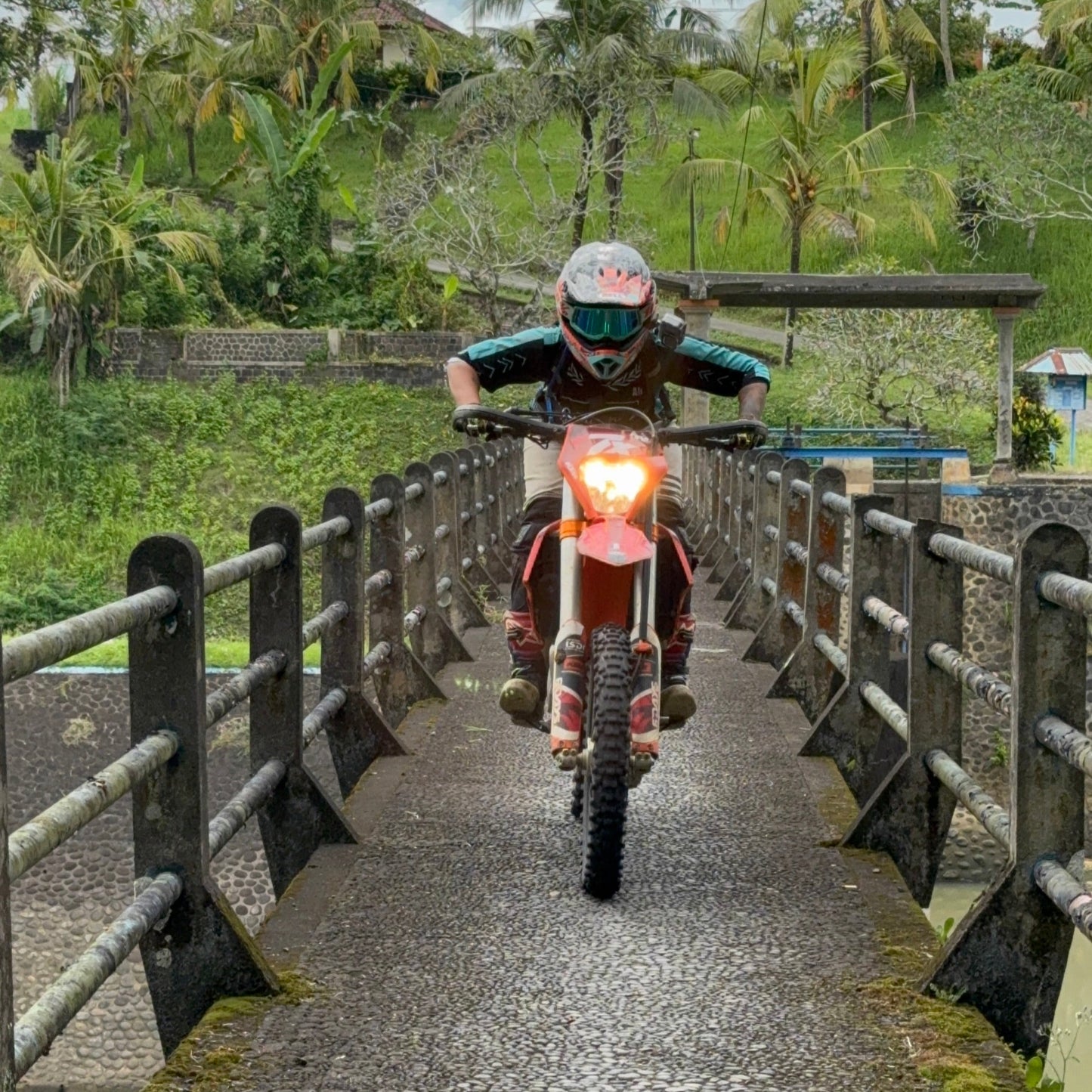 BALI - CnP Private Group Dirtbike Tour
