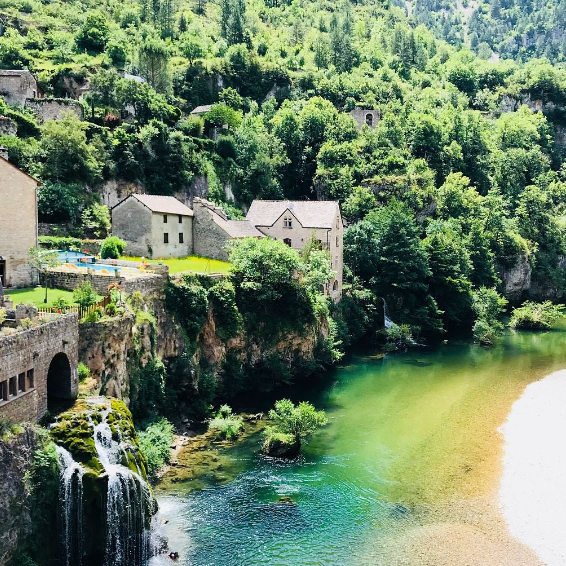 FRANCE - Ladies 16 Day Motorcycle Tour