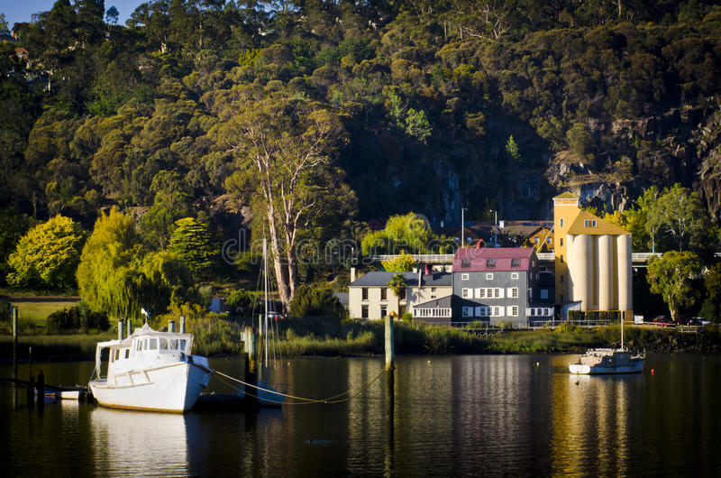 Ladies Tasmania Motorcycle Tour - REGISTER INTEREST